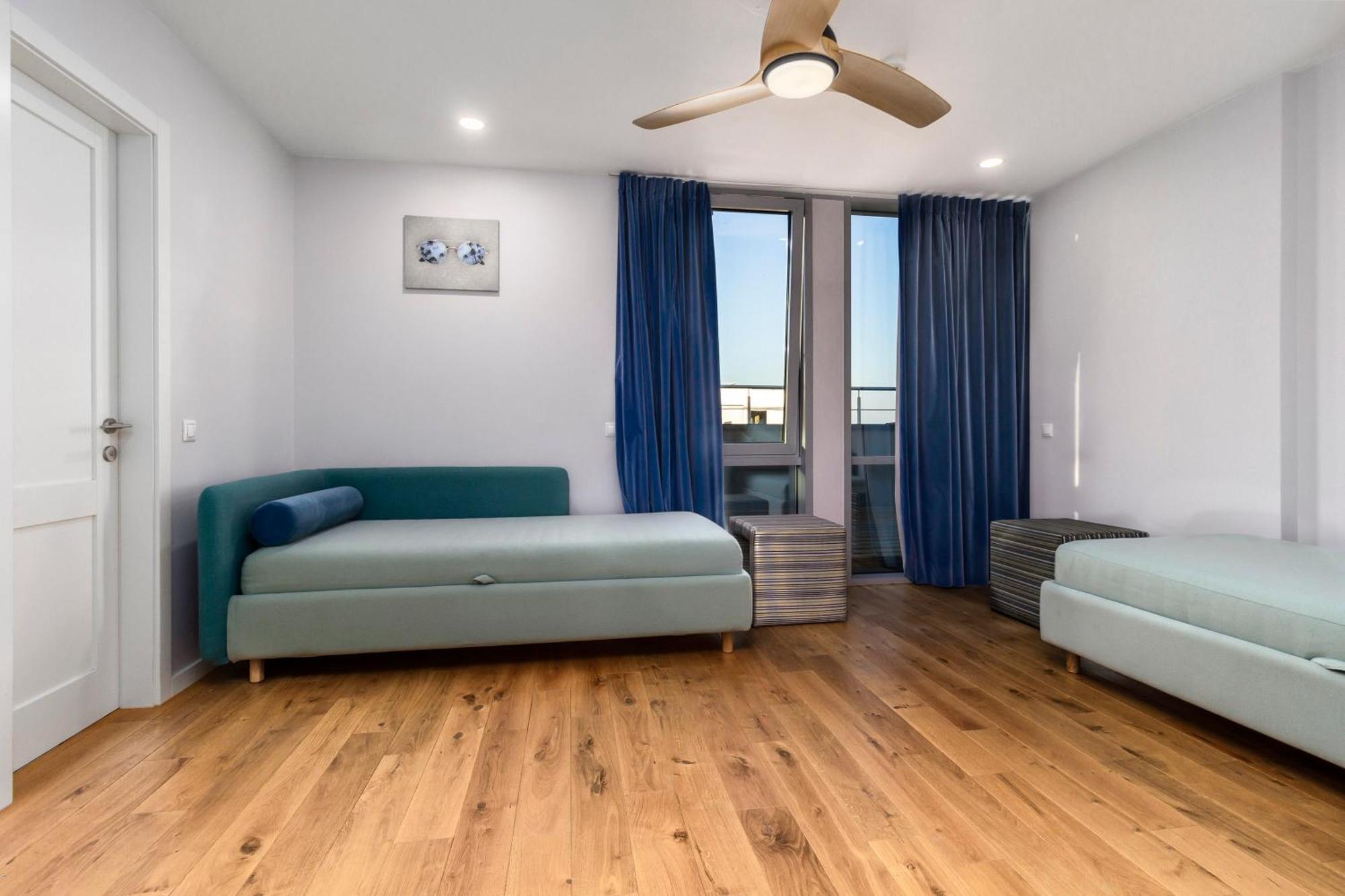 Elija Penthouse *