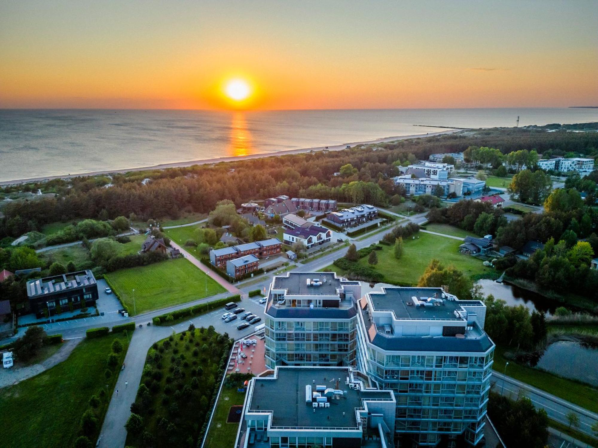 Elija Penthouse Паланга